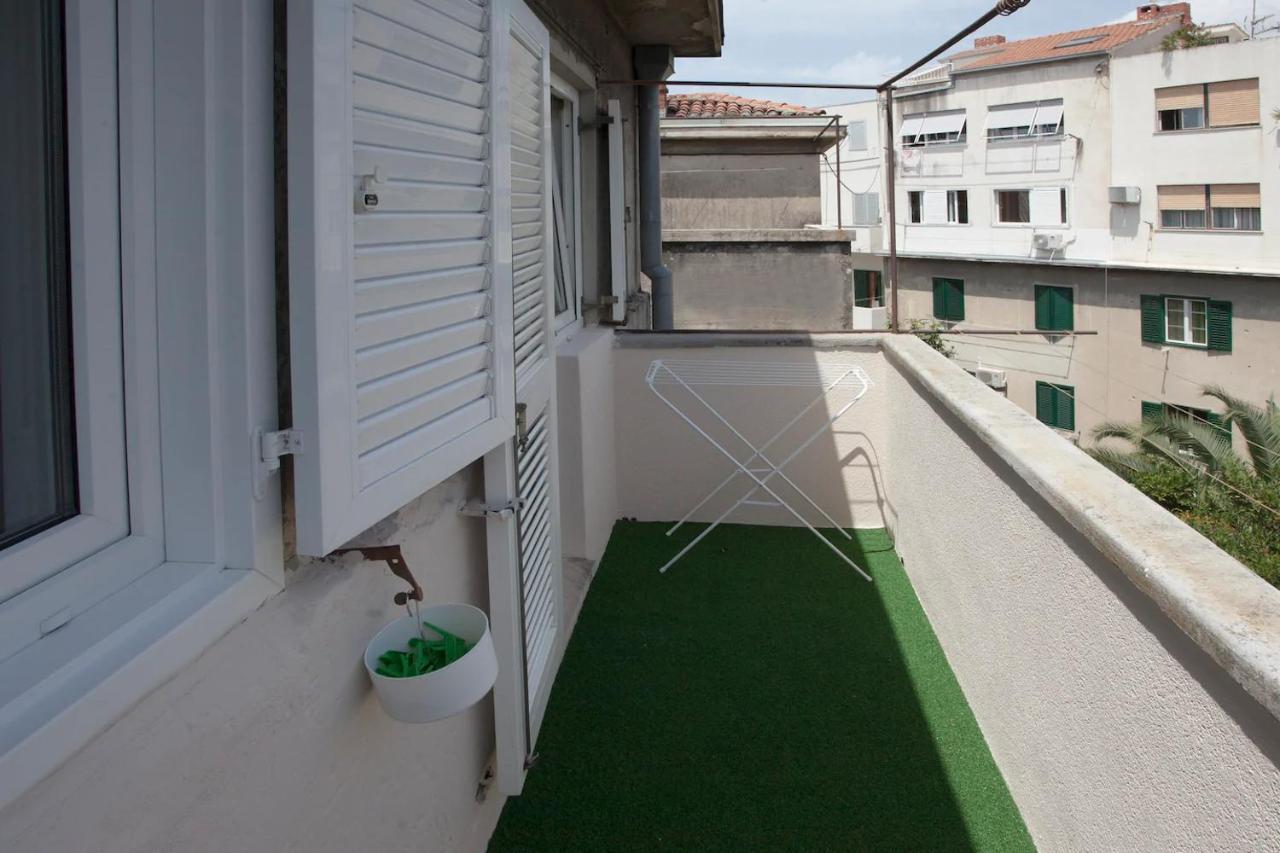 Beach Apartment Butterfly With Sea View سبليت المظهر الخارجي الصورة