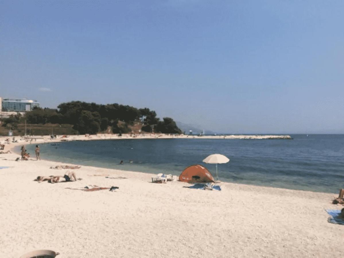 Beach Apartment Butterfly With Sea View سبليت المظهر الخارجي الصورة